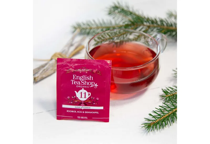 English Tea Shop English Tea Shop Tee Adventskalender "Weihnachtsmarkt" weiß, 24 verschiedene BIO Tees, Vielfältig, da Kräuter-, Früchte-, Schwarz-, Rooibos-, Gewürztees ... – Produktbild 5 von 5