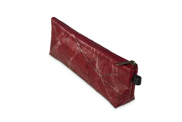 BELEAF BELEAF Veganes Etui "PEN LEAF" Federmäppchen aus Blattleder, Poppy red, – Produktbild 3 von 4