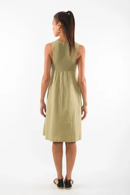 RAVENS VIEW IBIZA RAVENS VIEW IBIZA Damen vegan Kleid Anouk Dunkel Aloe Grün – Produktbild 1 von 1