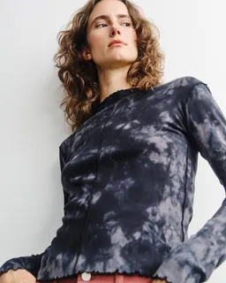 Rotholz Rotholz Damen vegan Langarm-Shirt Mit Biesen Schwarz Batik – Produktbild 1 von 1