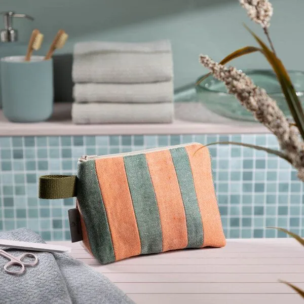 nahtur-design nahtur-design Kosmetiktasche aus 100% Leinen | Kleine Leinentasche, No_13 (blau), – Produktbild 2 von 3