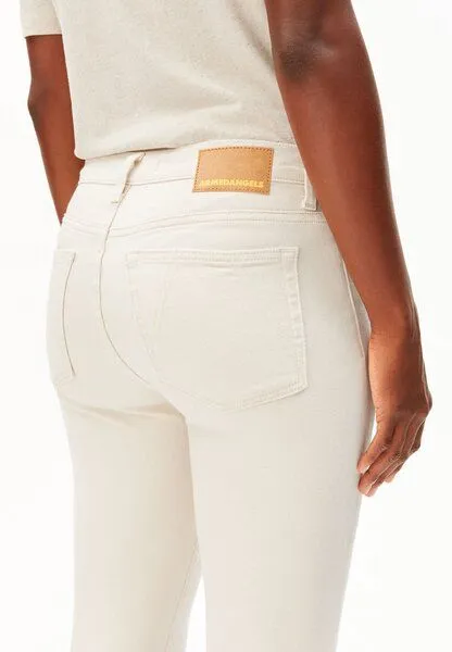 ARMEDANGELS ARMEDANGELS TILLAA Damen Bio-Baumwoll-Mix X-Stretch, Undyed, – Produktbild 3 von 4