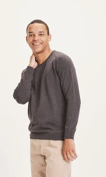 KnowledgeCotton Apparel KnowledgeCotton Apparel Pullover - FIELD O-Neck Long Stable Knit - aus Pima-Biobaumwolle, Schwarz (black jet), – Produktbild 2 von 4