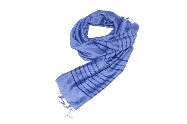 Schönes aus Indochina Schönes aus Indochina Sommerschals aus Viskose und Seide, Royalblau, – Produktbild 2 von 2