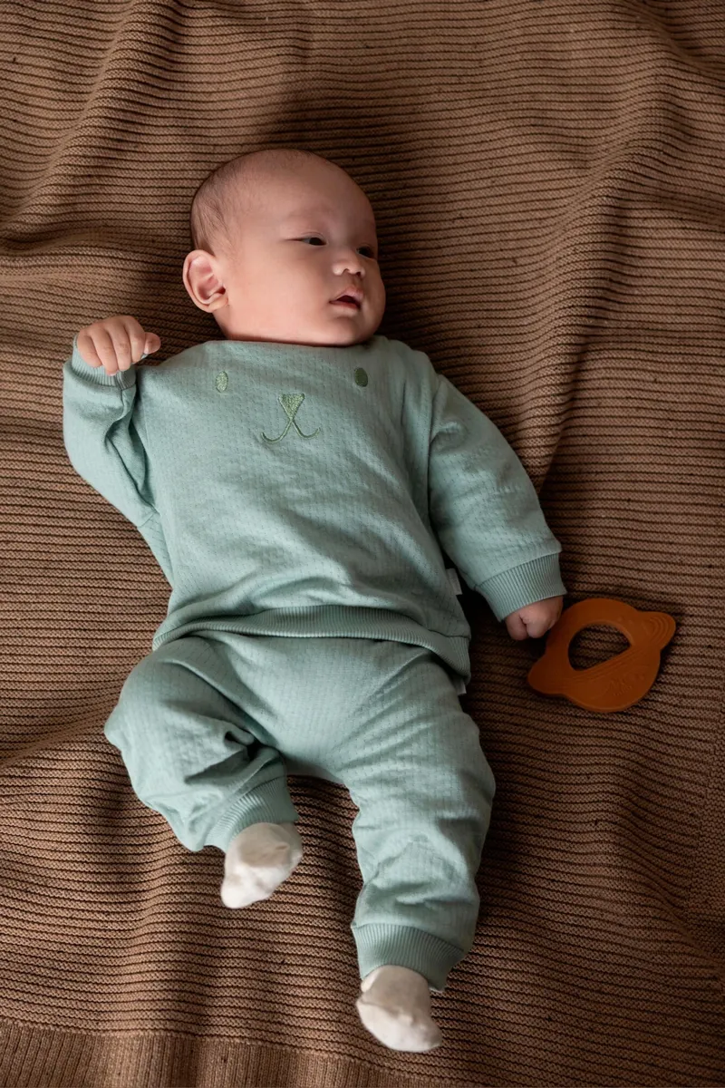 Noppies Newborn Sweater, Gruen, – Produktbild 2 von 3