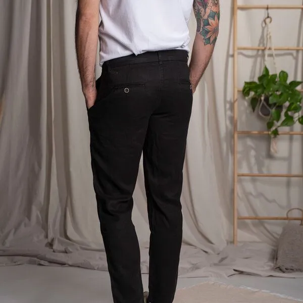 Vresh Clothing Vresh Clothing Vabian - Chino Hose aus TENCEL (TM) Lyocell, Schwarz, – Produktbild 2 von 4