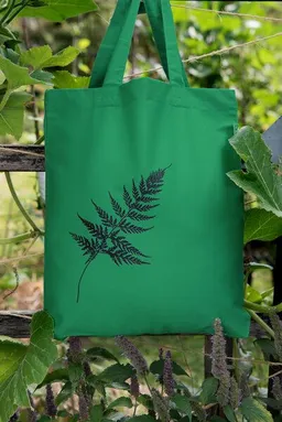 Hirschkind Hirschkind Bio-Fashion-Bag "Farn" kelly green - handbedruckt – Produktbild 1 von 1