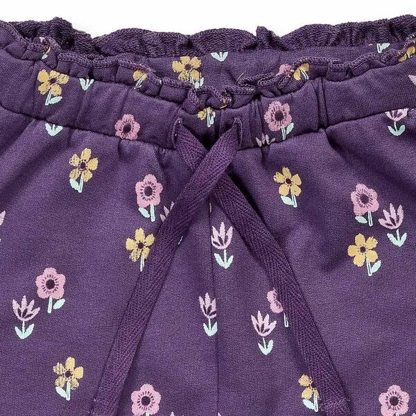 Sense Organics Sense Organics Babyhose mit Blumen-Druck auf Pflaume, Modell VANNA, Lila, – Produktbild 2 von 3