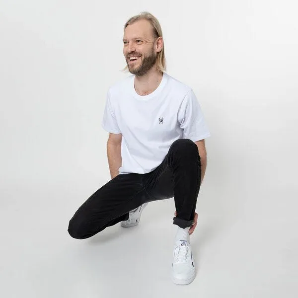 Fyngers Fyngers Unisex T-Shirt aus Biobaumwolle - Modell ROCK´n´ROLL mit gestickter Veredelung, Weiss, – Produktbild 2 von 4