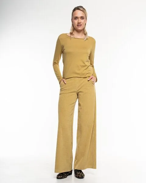 Alma & Lovis Alma & Lovis Stylische Marlene aus softem Nicki-Cord | Cord Marlene, Ocker (hemp), – Produktbild 3 von 4