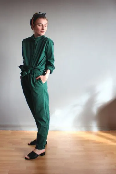 Sophia Schneider-Esleben Sophia Schneider-Esleben Eva - Damenhose, Bundfaltenhose, Highwaist aus Bio-Baumwolle, Grün, – Produktbild 3 von 3
