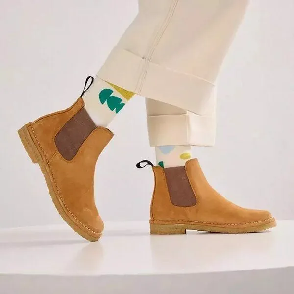 Grand Step Shoes Grand Step Shoes Chelsea Boot aus Nubukleder Modell: Nemo, Whisky (braun), – Produktbild 1 von 3