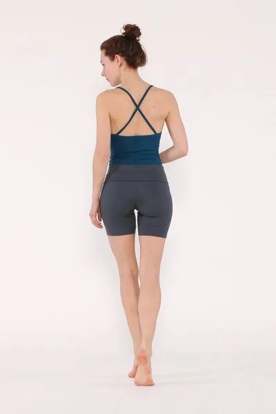 YOIQI YOIQI Yoga Shorts high + tight aus Biobaumwolle, Blau, – Produktbild 3 von 3