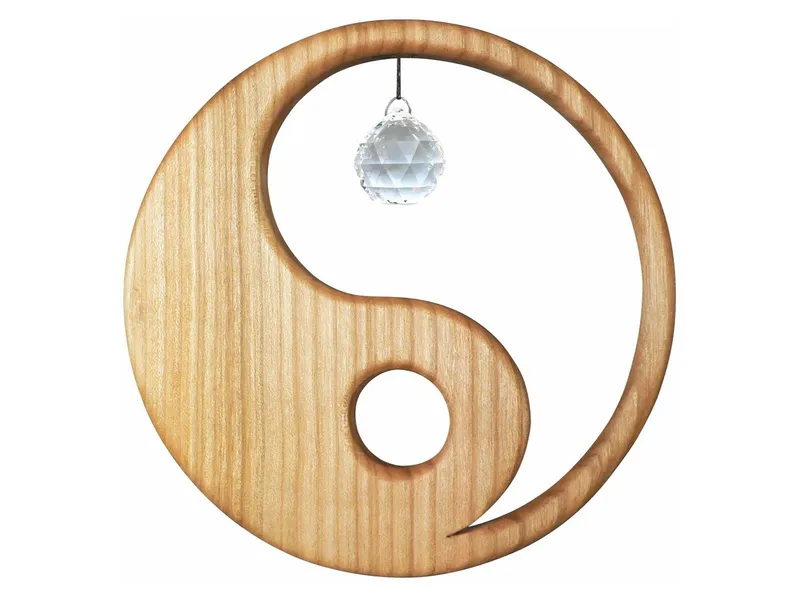 Sternengasse Sternengasse Ying Yang aus heimischem Laubholz, Holzdeko mit Kristall Durchmesser 13 cm – Produktbild 1 von 2
