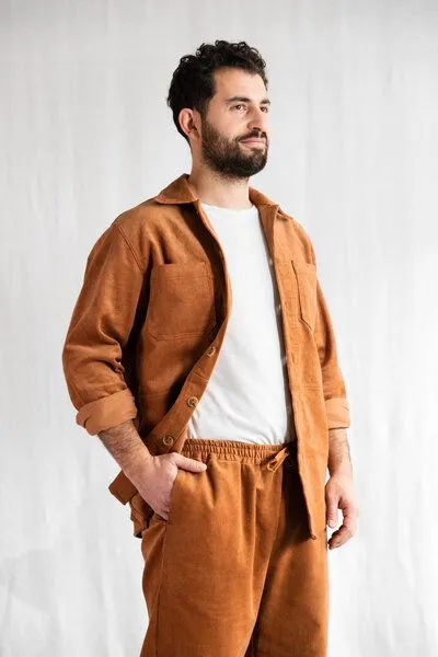 Jyoti - Fair Works Jyoti - Fair Works Bio-Baumwollcord Shacket Kalagi, Zimt, – Produktbild 2 von 4
