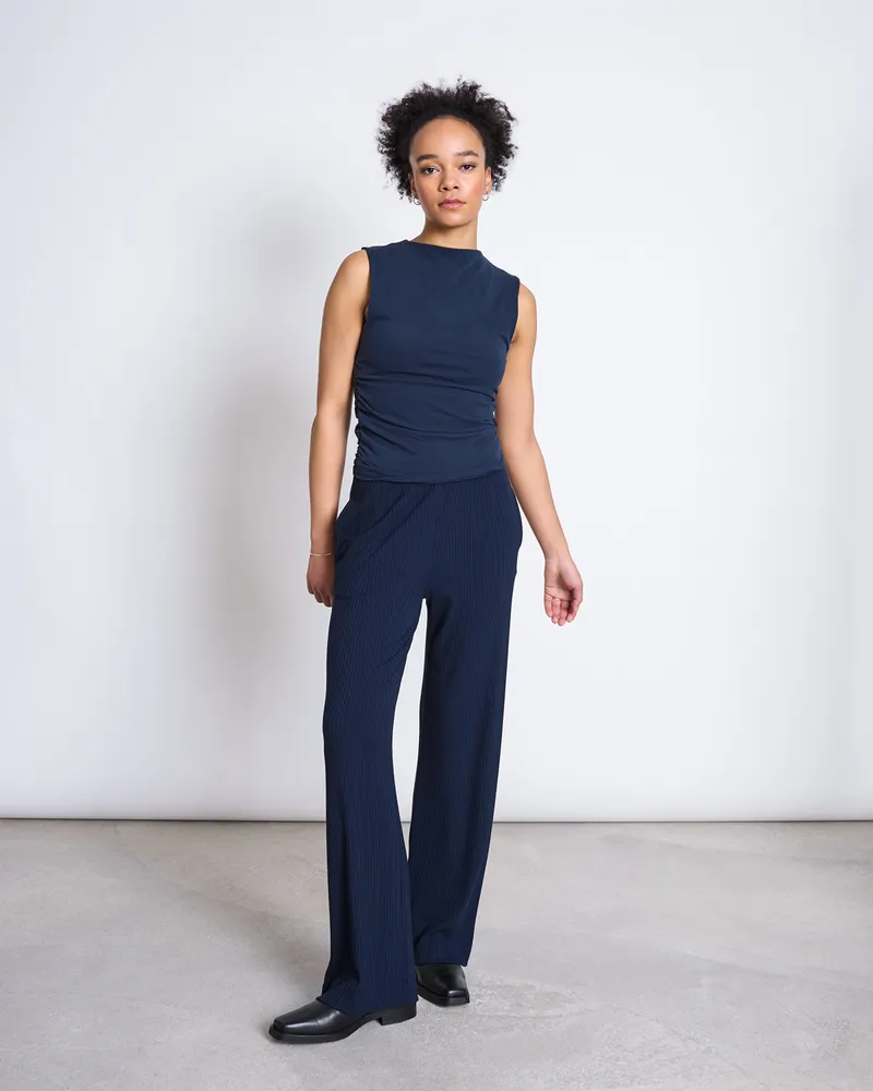 JAN N JUNE JAN 'N JUNE Damen vegan Top Mit Rüschen Rafo Nightfall, Extra dunkelblau, – Produktbild 1 von 2