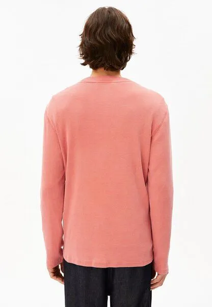 ARMEDANGELS ARMEDANGELS HENLY GMT DYE Herren Longsleeve aus Bio-Baumwoll-Mix, Tabasco red washed, – Produktbild 2 von 4