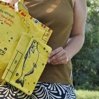 REFISHED fair fashion REFISHED fair fashion Tasche 'SOULMATE WATERPROOF' Limitierte Edition! - upcycelte Fischfuttersäcke, #fish gelb-dollar/#wp melon, – Produktbild 1 von 3