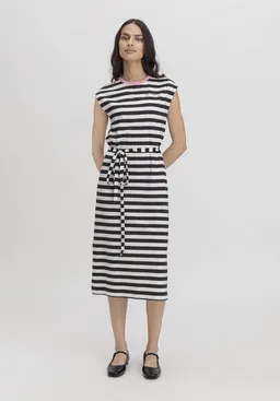 hessnatur hessnatur Jersey Kleid Midi Regular aus reiner Bio-Baumwolle – Produktbild 1 von 1
