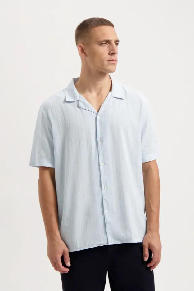 Kuyichi Kuyichi Herren vegan Hemd Robby Ss Skyway Blau, Extra hellblau, – Produktbild 2 von 2
