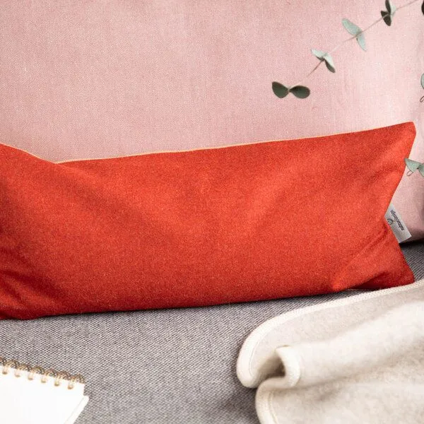 nahtur-design nahtur-design Rückenkissen oder Nackenkissen mit Dinkelspelzfüllung, Rot-orange, – Produktbild 1 von 4