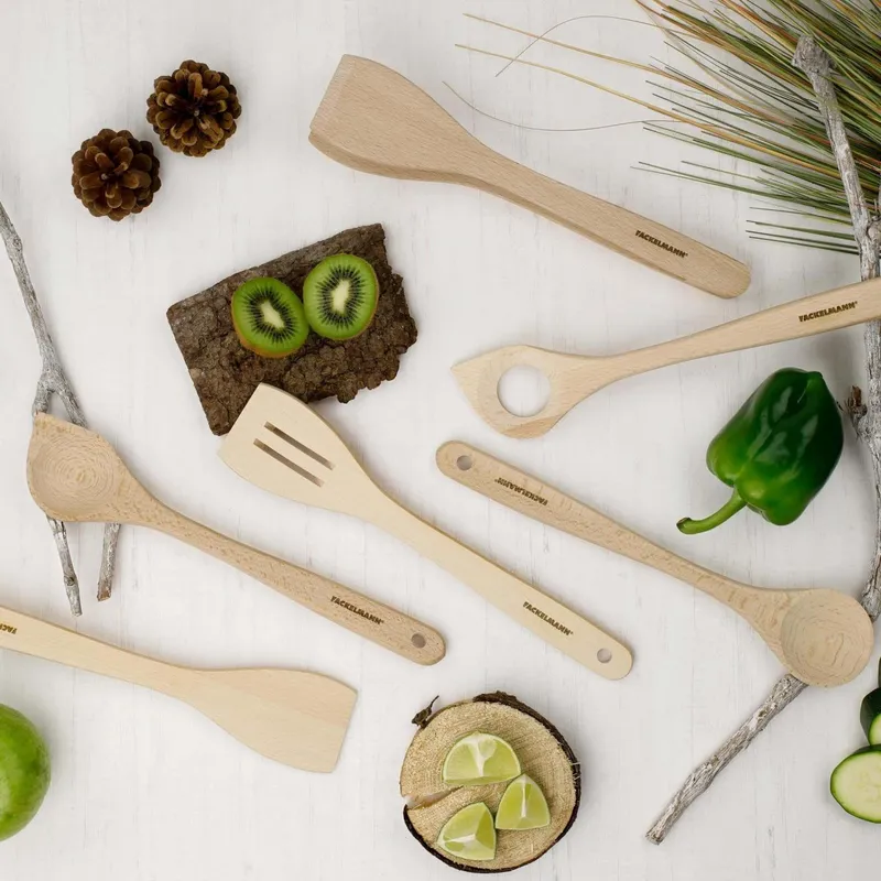 Fackelmann Fackelmann Kochlöffel mit Loch, 30cm, FSC™-zertifizierte Buche – Produktbild 3 von 3
