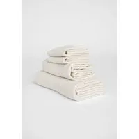 MELA MELA Duschtuch Style TANVI Bundle aus 100% Bio-Baumwolle – Produktbild 1 von 1