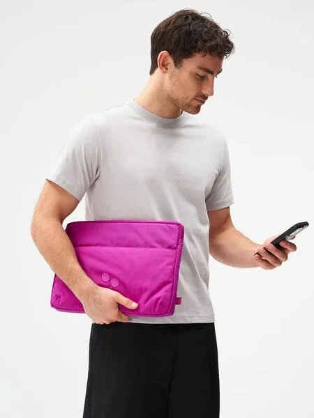 PINQPONQ PINQPONQ Laptoptasche Sleeve 16, Pink (crinkle fuchsia), – Produktbild 2 von 2