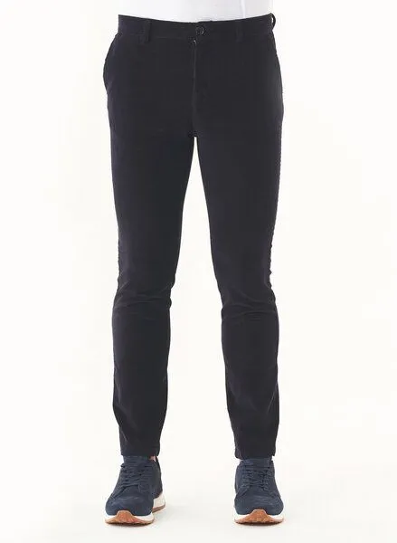ORGANICATION ORGANICATION Slim Cordhose aus Bio-Baumwolle, Blau(dark navy), – Produktbild 1 von 4