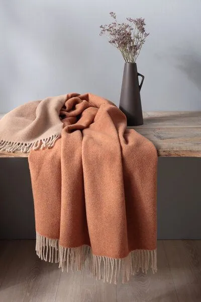 biederlack biederlack Plaid Wohndecke wunderschöne Farben Wolle-Kaschmir-Mix -jetzt in 2 Größen, Henna-sand, – Produktbild 3 von 4