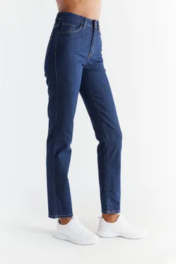 Evermind Evermind Damen vegan Jeans Regular Fit Dunkles Schieferblau – Produktbild 1 von 1