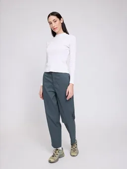 Mazine Mazine Damen Chino Hose aus 98% Bio-Baumwolle und 2% Elasthan – Produktbild 1 von 1