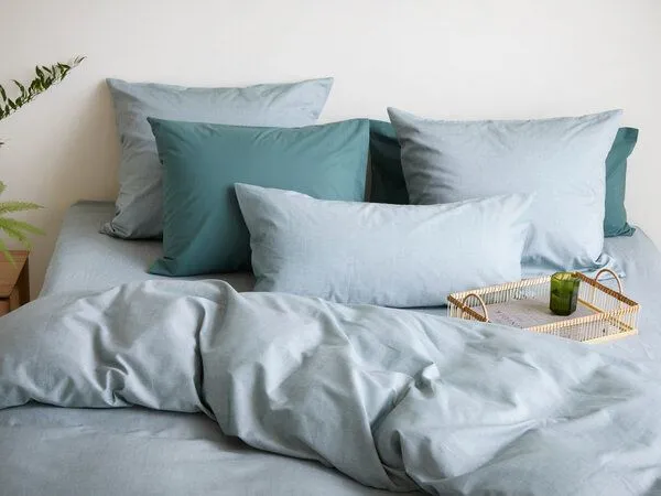 Yumeko Kissenbezug Chambray "Yumeko" aus Baumwolle TENCEL, Green chambray, – Produktbild 1 von 4