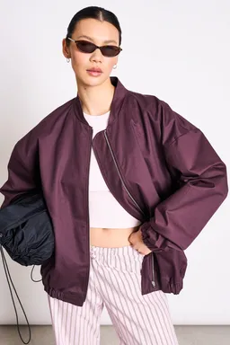 JAN N JUNE JAN 'N JUNE Damen vegan Blouson Tanaro Cherry Lacquer – Produktbild 1 von 1