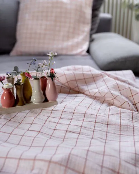 Hutch&Putch Hutch&Putch Musselin Sommerdecke für warme Nächte - Abmaße 135x220 cm - aus 100% Bio-Baumwolle - Handmade in Germany, Rosa karo, – Produktbild 1 von 2
