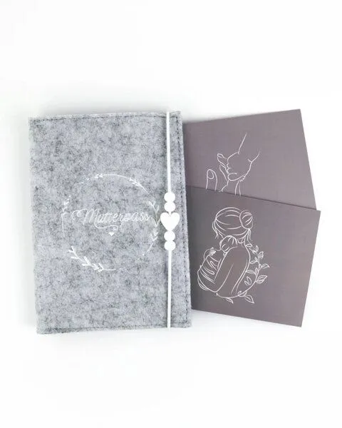 MYLILY MYLILY Muterpasshülle aus Filz, Grau, – Produktbild 4 von 4