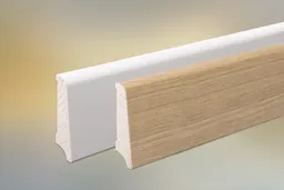 woodstore24 Sockelleiste Eiche weiß funiert für Parkett und Massivholzdielen, 60 x 15 mm, weiß lackiert (RAL 9016), 240 cm – Produktbild 1 von 1