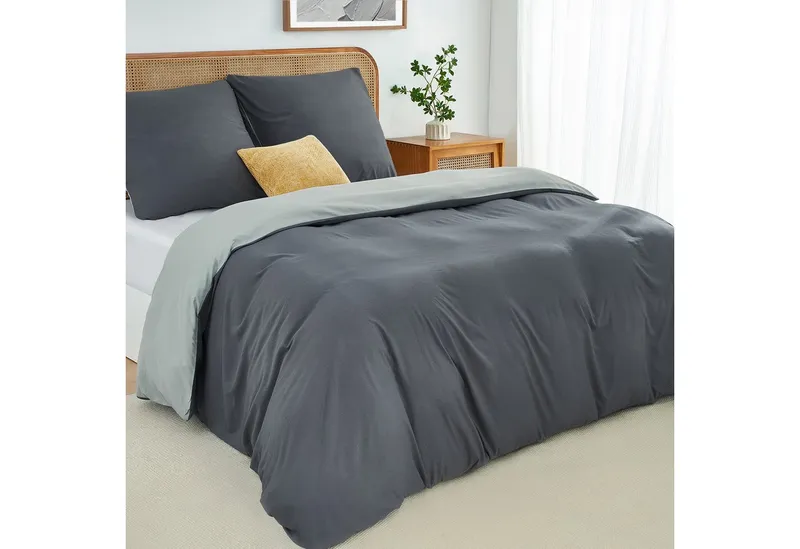Topfinel Bettwäsche 135x200cm 4 teilig winterbettwäsche mit reißverschluss bügelfrei wärm, satin, 3 teilig, kühlende bettwäsche 200x200 Grau Hellgrau wendebettwäsche boho, Grau, – Produktbild 1 von 5