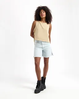Kuyichi Kuyichi Damen vegan Shorts Feline High Rise Hellblau – Produktbild 1 von 1