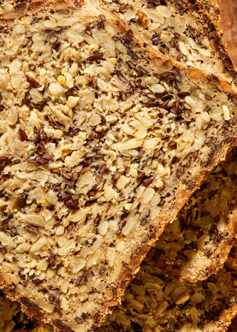 KoRo Glutenfreies Bio Saatenbrot 950 g – Produktbild 3 von 5