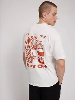 Mazine Mazine T-Shirt aus Bio-Baumwolle - Day Off Backprint – Produktbild 1 von 1