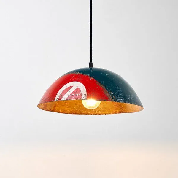 Moogoo Creative Africa Moogoo Creative Africa Kleine Deckenleuchte aus recycelten Ölfässern 34cm Durchmesser Industrial Design Upcycling, Grün&rot, – Produktbild 2 von 4
