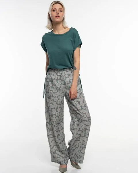 Alma & Lovis Alma & Lovis Stylische Print-Marlenehose aus reinem Leinen | Calla Marlene, Jaspis (grau-blau), – Produktbild 3 von 4