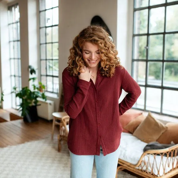 NORDLICHT NORDLICHT Damen Musselin Bluse aus 100% Bio-Baumwolle FENJA, Rot, – Produktbild 3 von 4