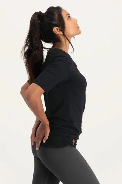 Urban Goddess Urban Goddess Dry Fit Yoga Shirt Kami, Onyx black (schwarz), – Produktbild 2 von 4