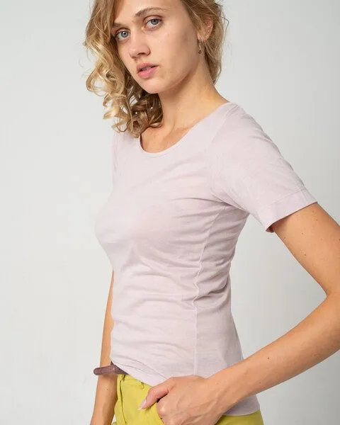 Alma & Lovis Alma & Lovis Basic T-Shirt aus 100% Bio-Baumwolle ‚Tee‘, Violett, – Produktbild 2 von 4