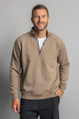 DIRTS DIRTS Damen vegan Pullover Mit Viertelreißverschluss Und Raglanärmeln In Walnuss – Produktbild 1 von 1