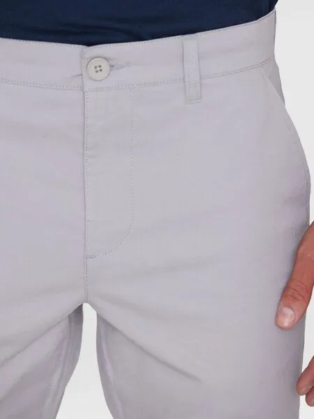 KnowledgeCotton Apparel KnowledgeCotton Apparel Shorts - CHUCK regular chino poplin shorts, Grau (alloy), – Produktbild 4 von 4