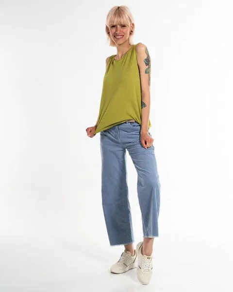 Alma & Lovis Alma & Lovis Leichtes Feinstrick-Top aus reiner Bio-Baumwolle | Knit Top, Limette (grün), – Produktbild 2 von 4