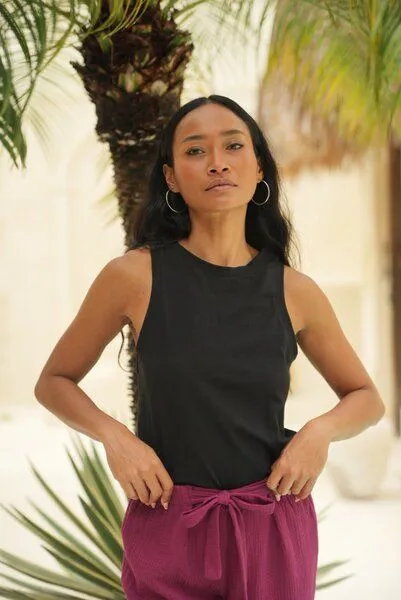 YogiLiebe YogiLiebe Damen Tank Top „Flow“ aus Bio-Baumwolle – weich, sicher & zeitlos, Royalblau, – Produktbild 1 von 4